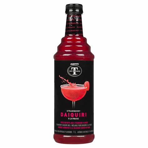 Mott's Mr. & Mrs. T Margarita Mix Strawberry Daiquiri 1 L x 6 Bottles